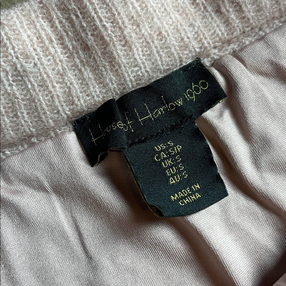 House of Harlow 1960 Crochet Knit Maxi Skirt Set - 2 Pieces Soft Pink Size S - Picture 5 of 15